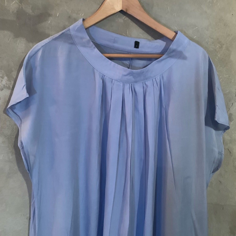 Summer sun dress light weight blue pleated detail - Picture 6 of 6